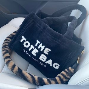 Marc Jacobs Tote Fleece